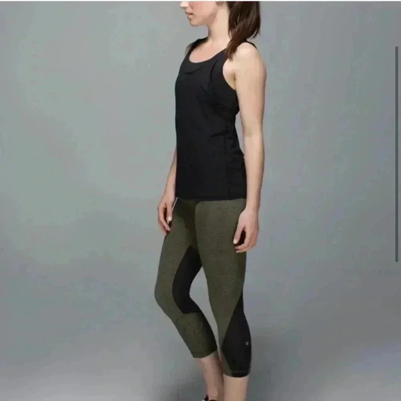 Lululemon Run Inspire II Crop Green Dot Leggings 2 - Picture 2 of 8